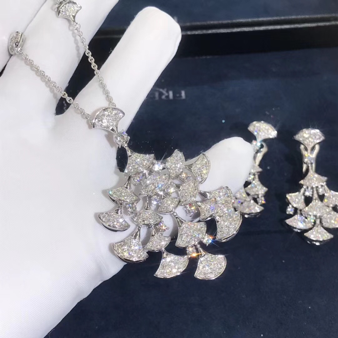 Bvlgari Divas' Dream Necklace 18K White Gold Full Diamond Pendant CL856465