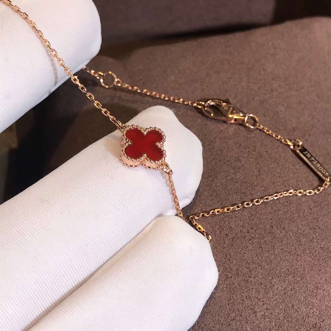 Van Cleef&Arpels Sweet Alhambra 1 motifs Bracelet 18K Rose Gold Red carnelian No Diamonds VCARN59K00