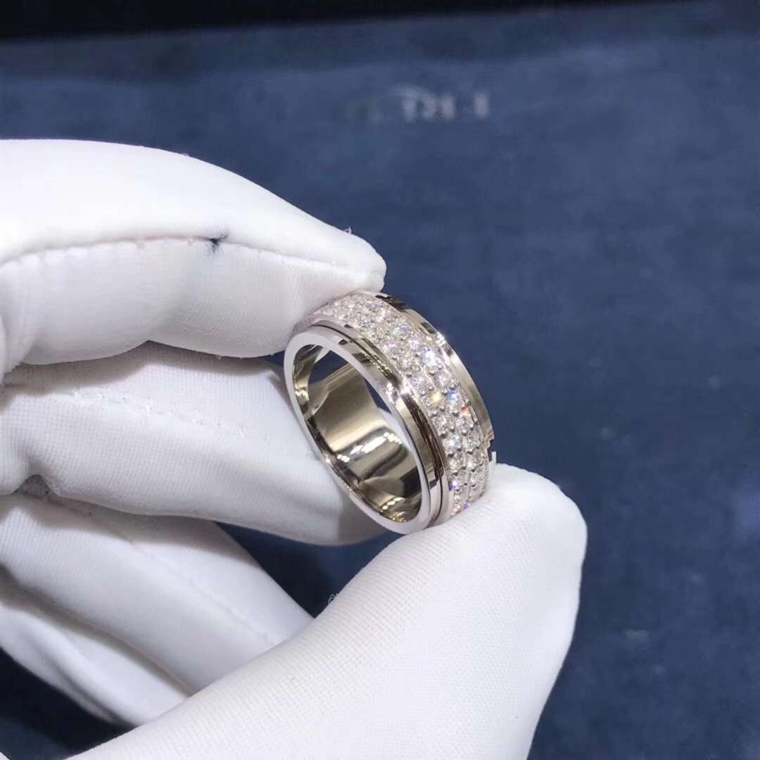 Piaget Possession Ring 18K White Gold Three Circle With Diamonds  G34PL400
