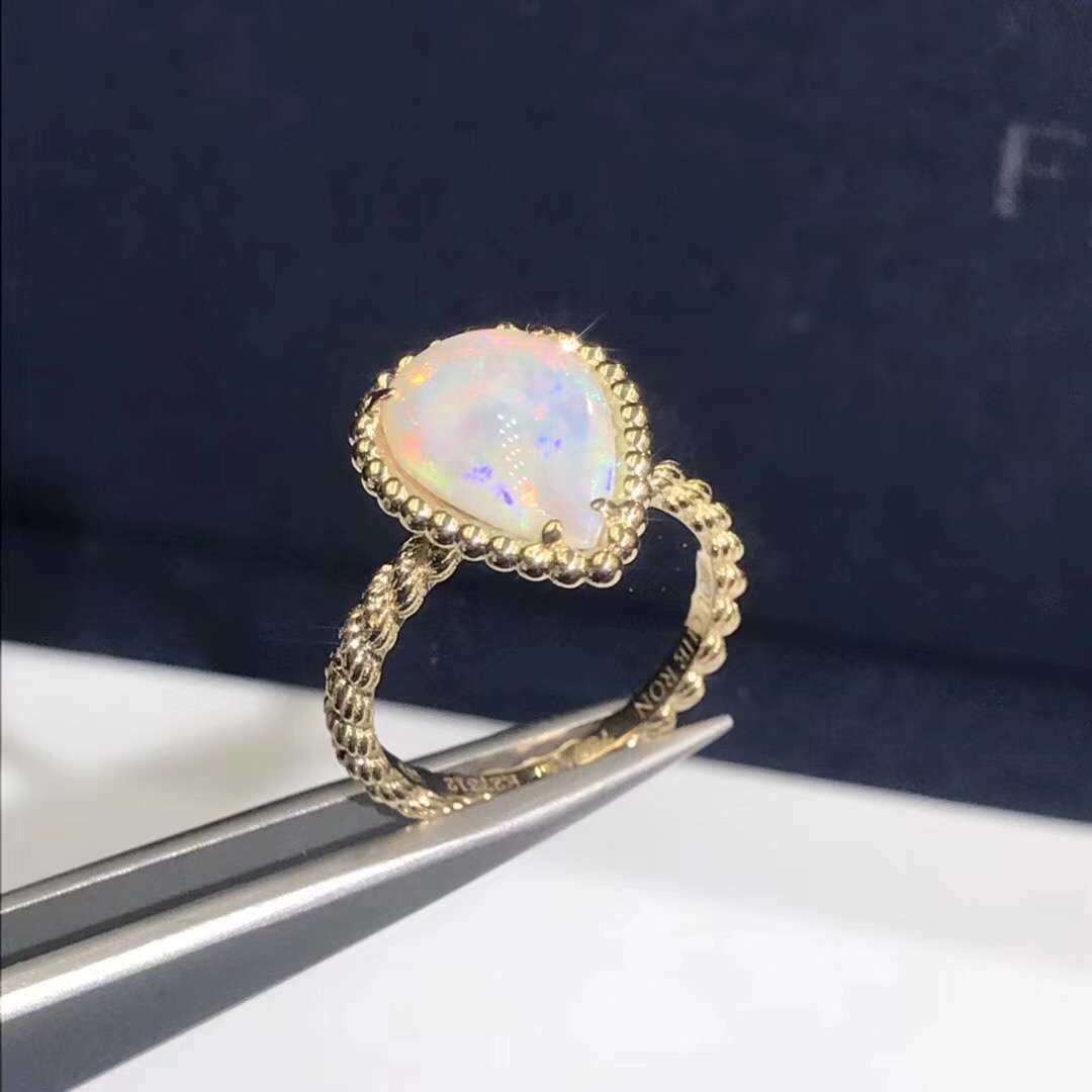 Boucheron Serpent Boheme 18K Yellow Gold Ring No Diamonds JRG02705
