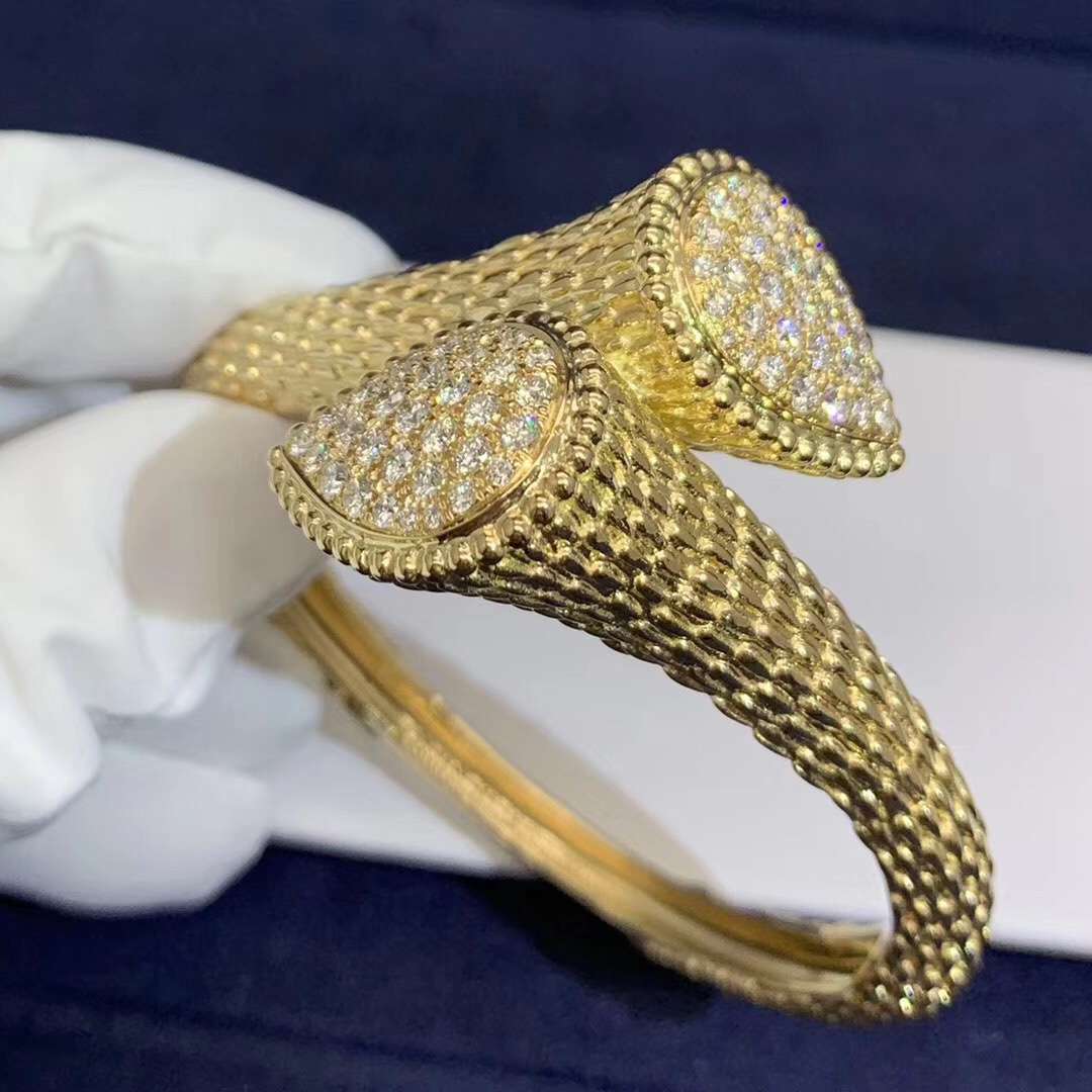 Boucheron Serpent Boheme 18K Yellow Gold Bracelet With Diamonds JBT00214M