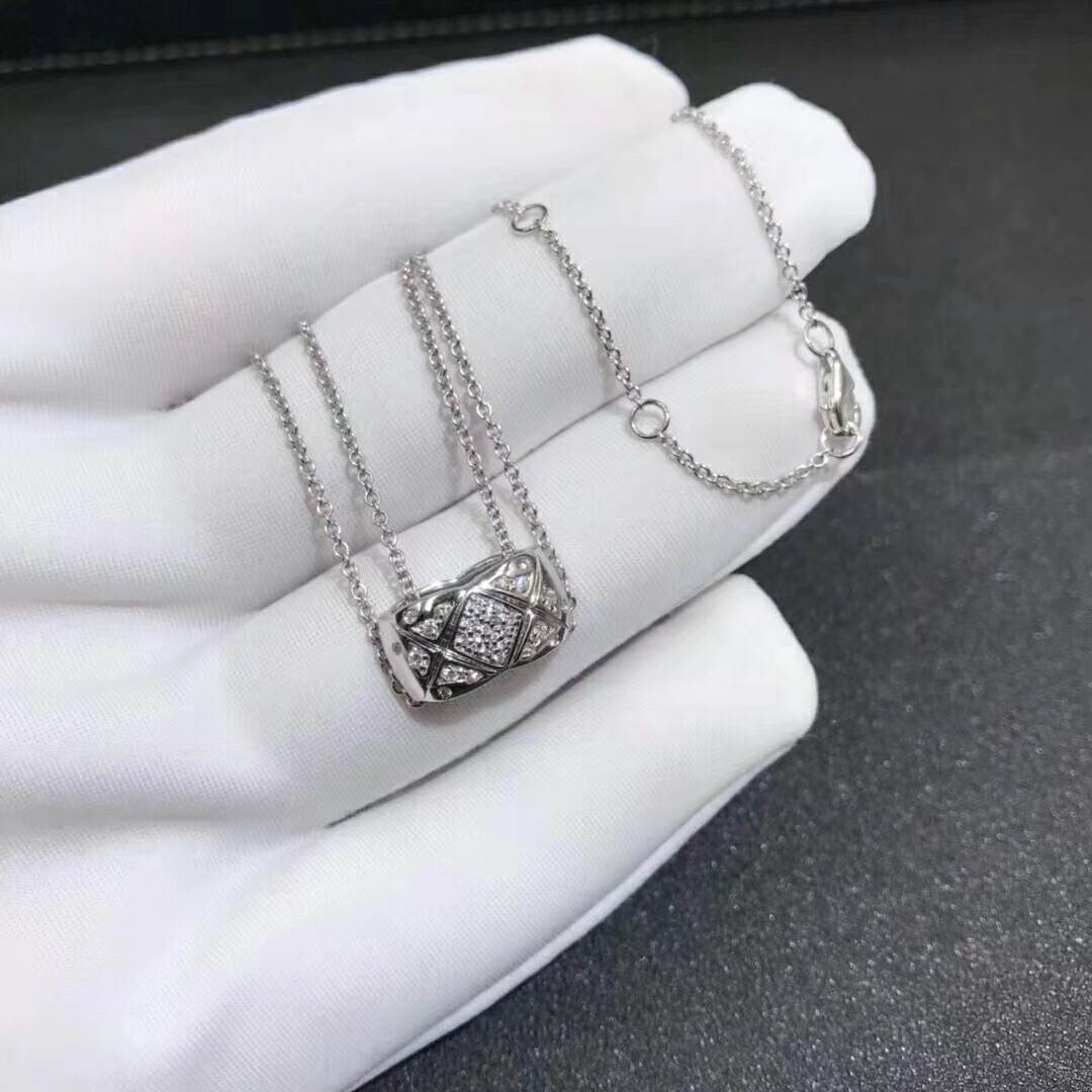 Chanel COCO CRUSH Necklace 18K White Gold With Diamond Pendant J11357