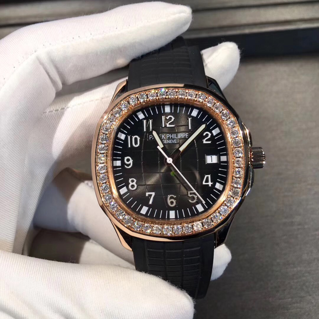 Patek Philippe Aquanaut Diamond 18K Rose Gold Watch 5068R-001