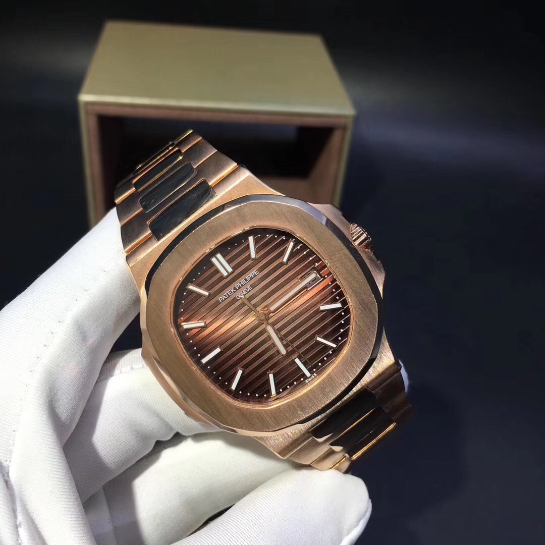 Patek Philippe Nautilus 18k Gold Men Watch 5711 Custom Made