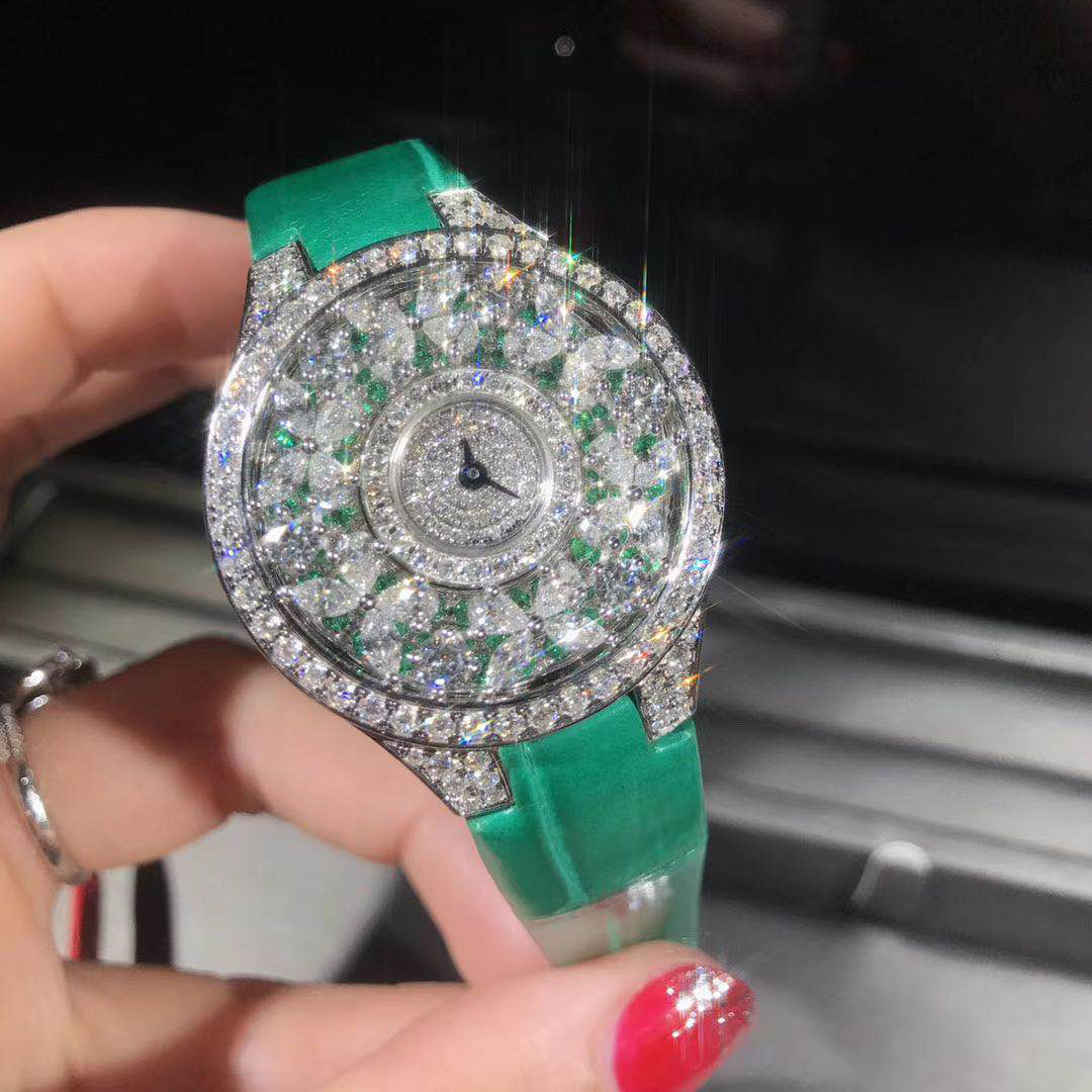 Graff Butterfly Series 18k Gold Full Diamond Women Watch Green Gems