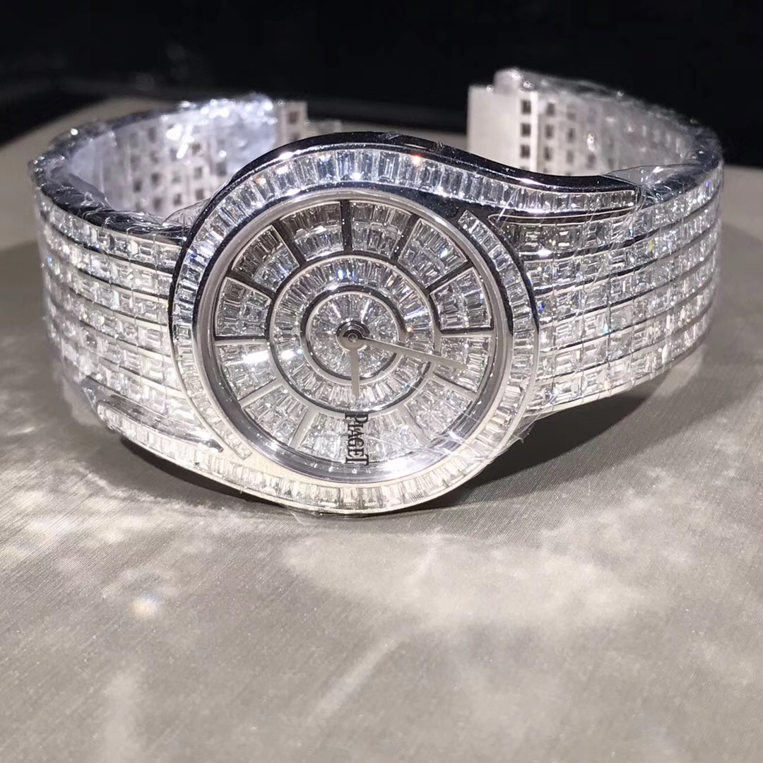 Piaget High Jewelry Series 18k Gold Diamond Watch High End Custom Made
