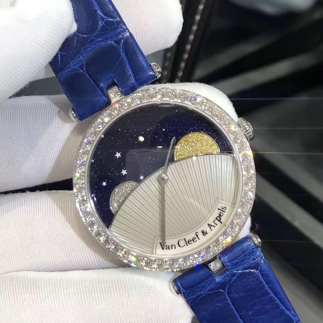 Van Cleef&Arpels Day and Night Series 18k Gold Diamond Watch Custom Made